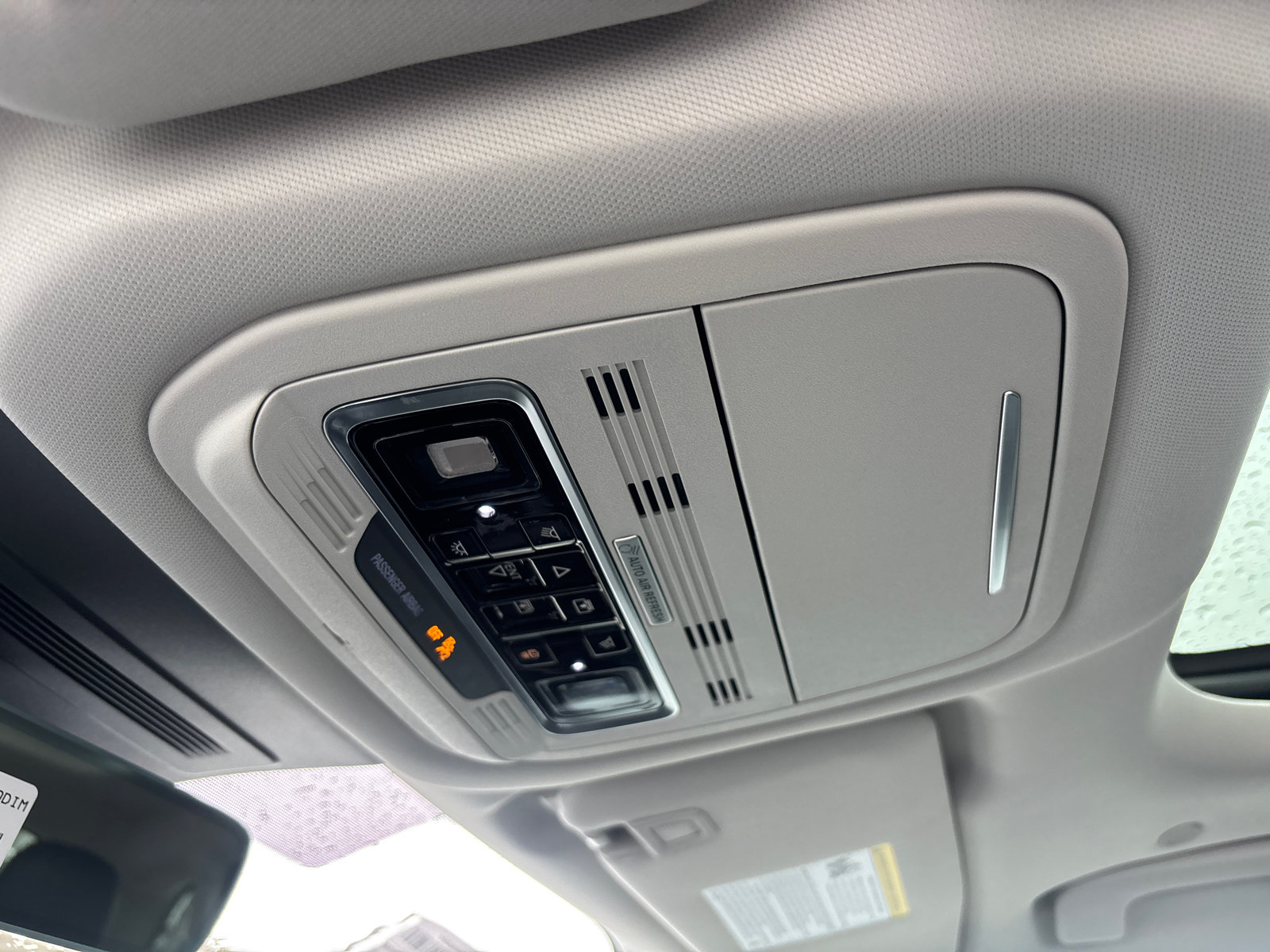 New 2026 Lincoln Nautilus Premier w/ Equipment Group 102A AWD/4WD image 26