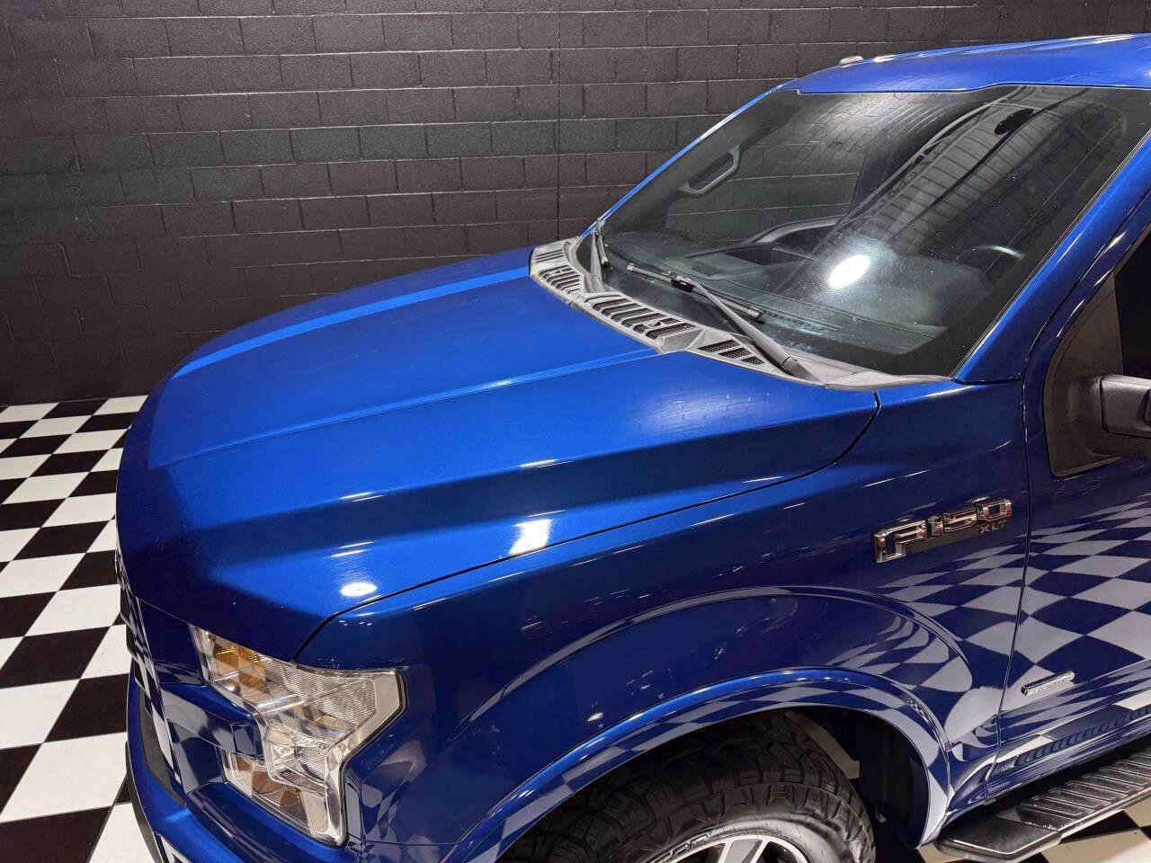 Used 2017 Ford F150 XLT w/ Equipment Group 302A Luxury image 19