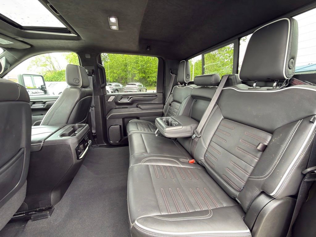 Used 2024 GMC Sierra 2500 AT4X AWD/4WD image 15