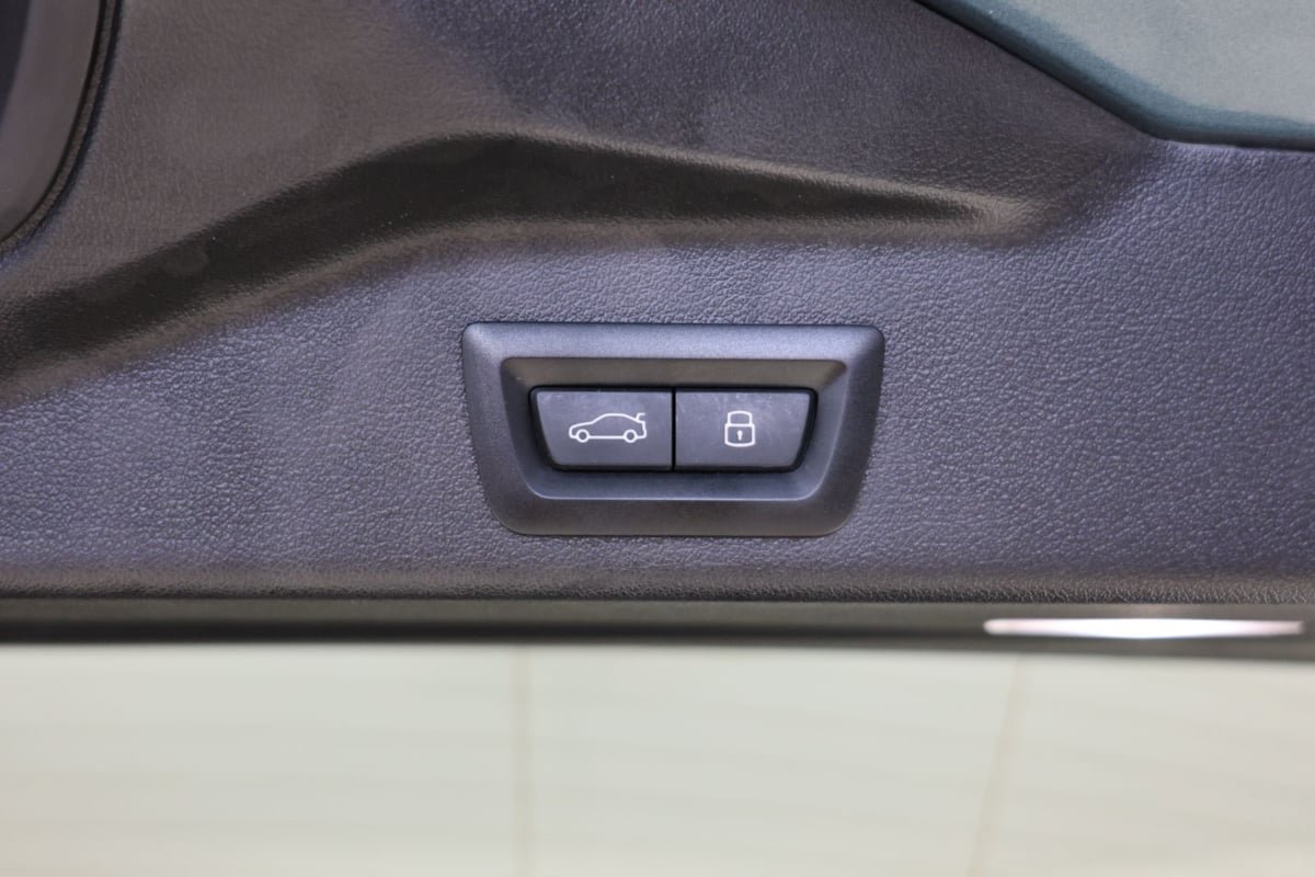 Used 2024 BMW X5 xDrive40i w/ Premium Package AWD/4WD image 48