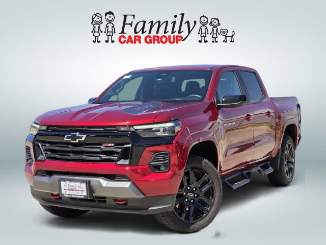 Used 2025 Chevrolet Colorado Z71 w/ Z71 Convenience Package 2 AWD/4WD image 1