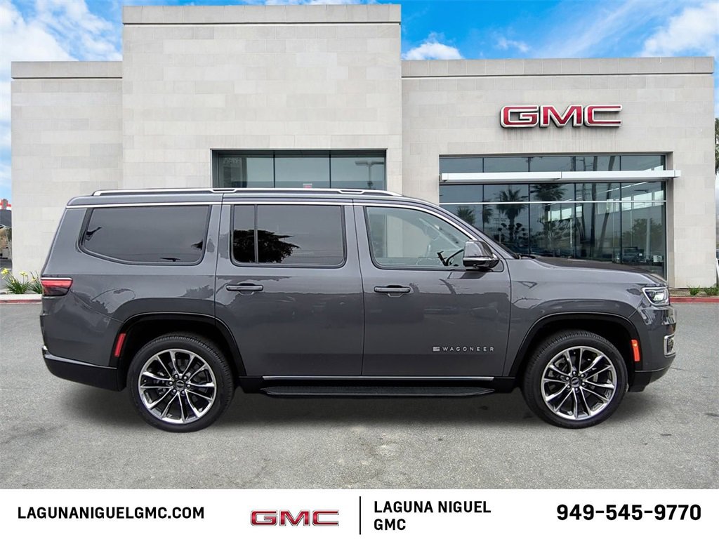 Used 2022 Jeep Wagoneer Series II w/ Convenience Group I image 4