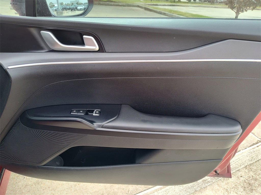 Used 2022 Kia K5 GT-Line image 31