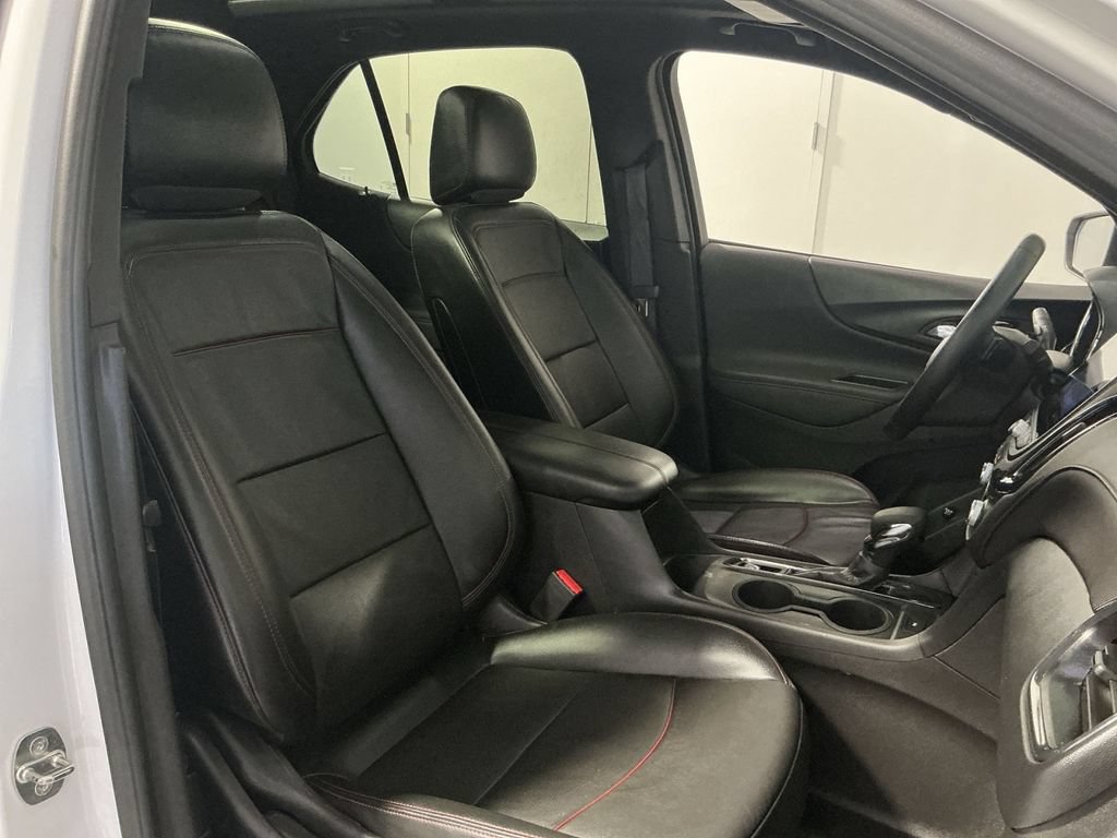 Used 2023 Chevrolet Equinox RS w/ RS Leather Package FWD image 27