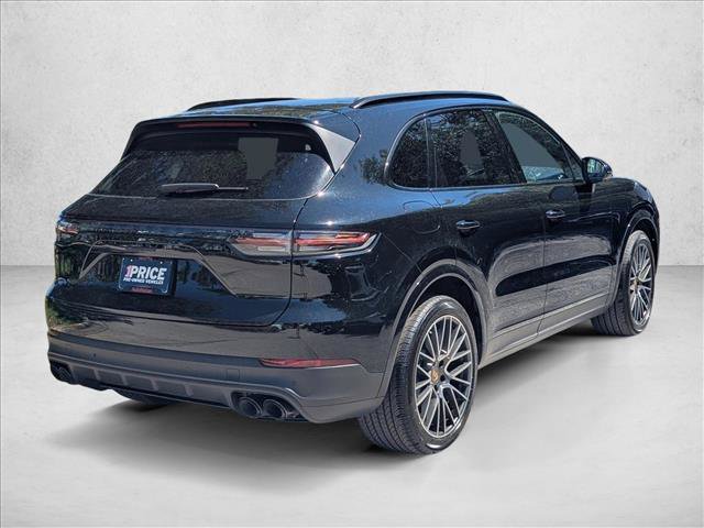Used 2023 Porsche Cayenne AWD/4WD image 5