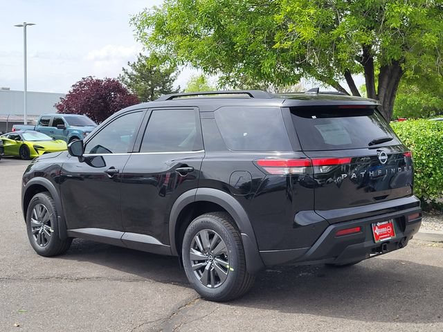 New 2026 Nissan Pathfinder SV w/ SV Premium Package AWD/4WD image 3