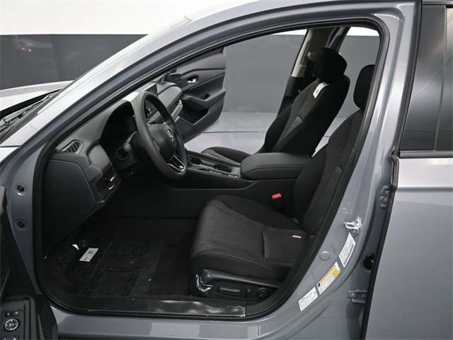 New 2025 Honda Accord SE image 6