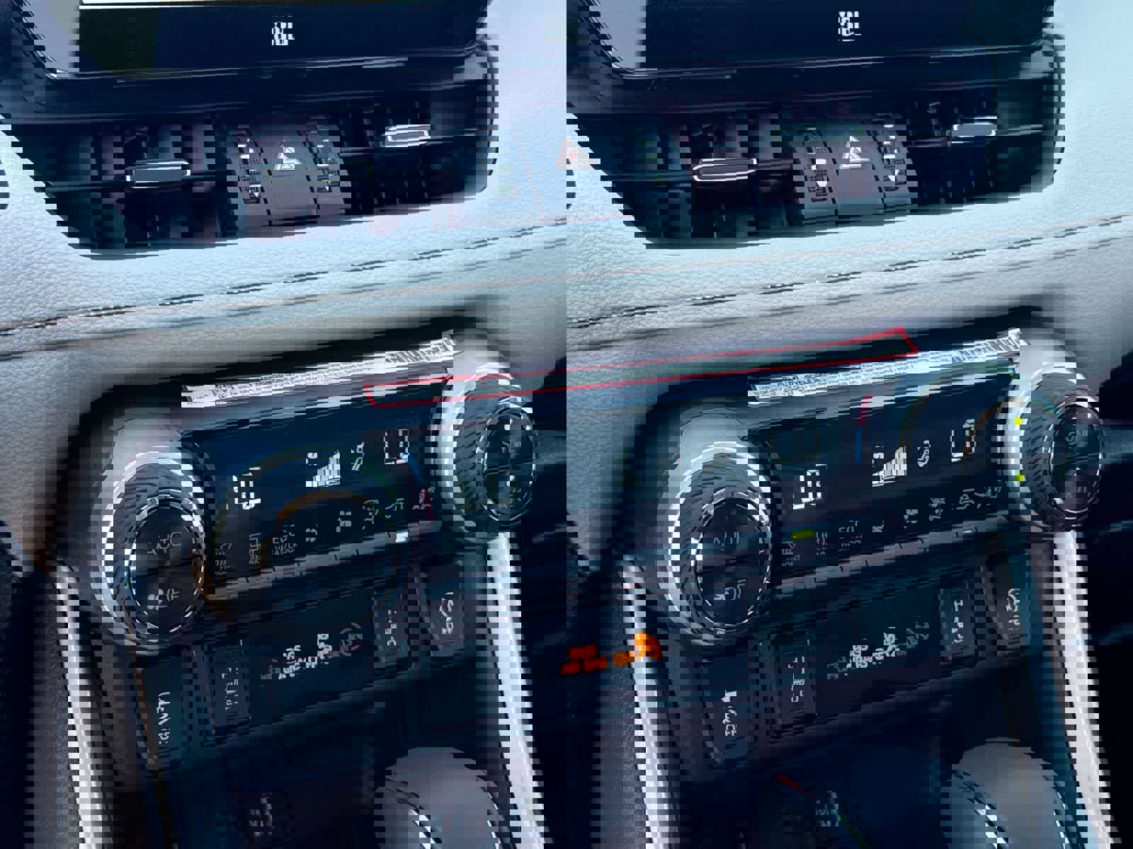 New 2025 Toyota RAV4 XLE Premium w/ Weather Package image 22