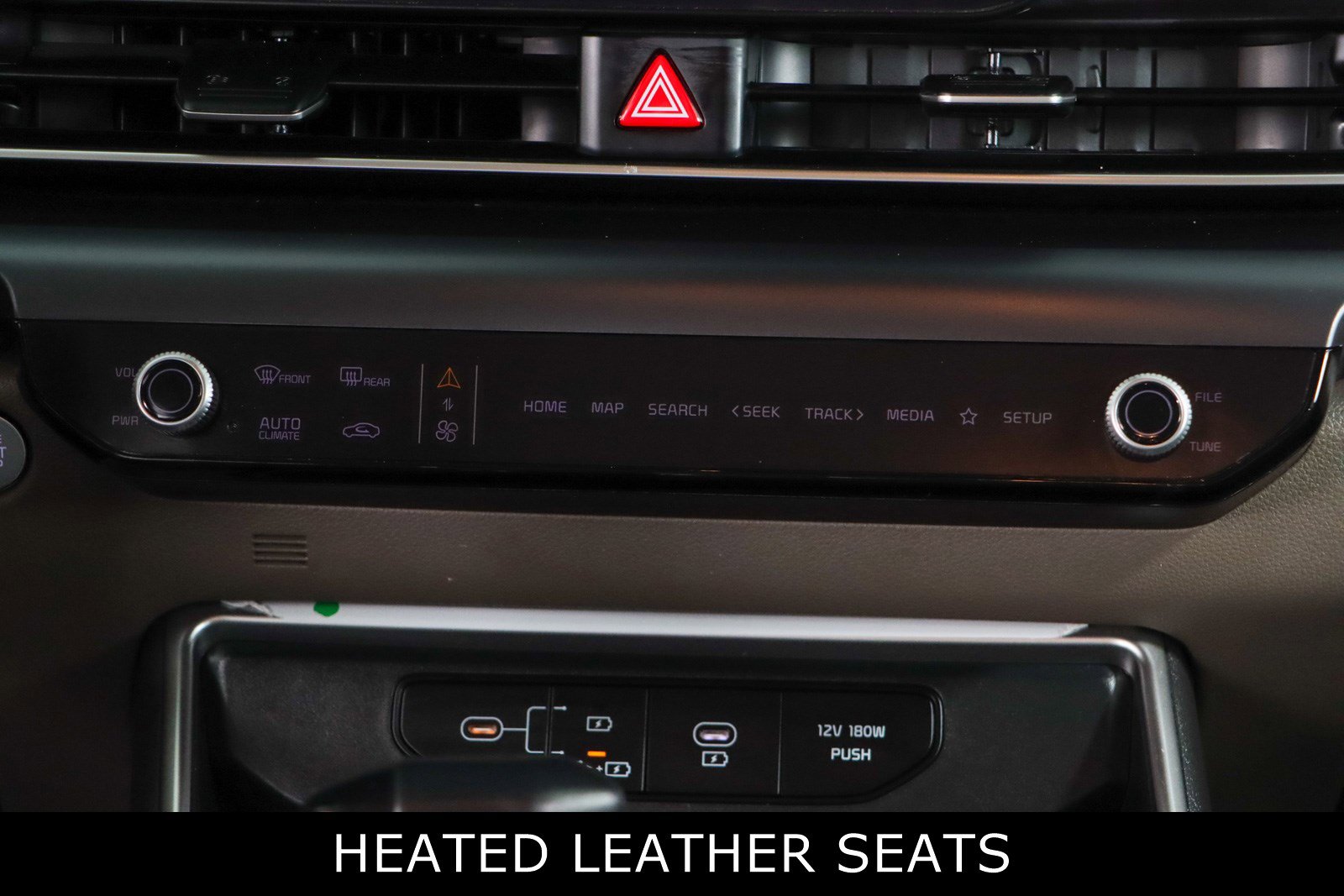 Used 2025 Kia Carnival image 20