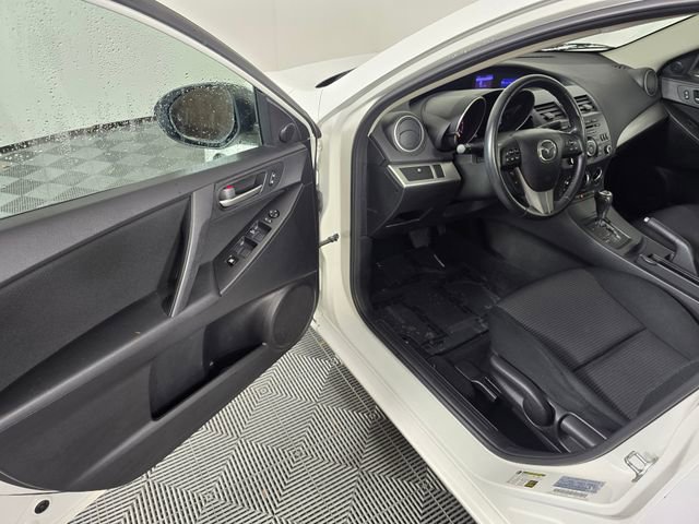 Used 2012 MAZDA MAZDA3 i Touring image 20