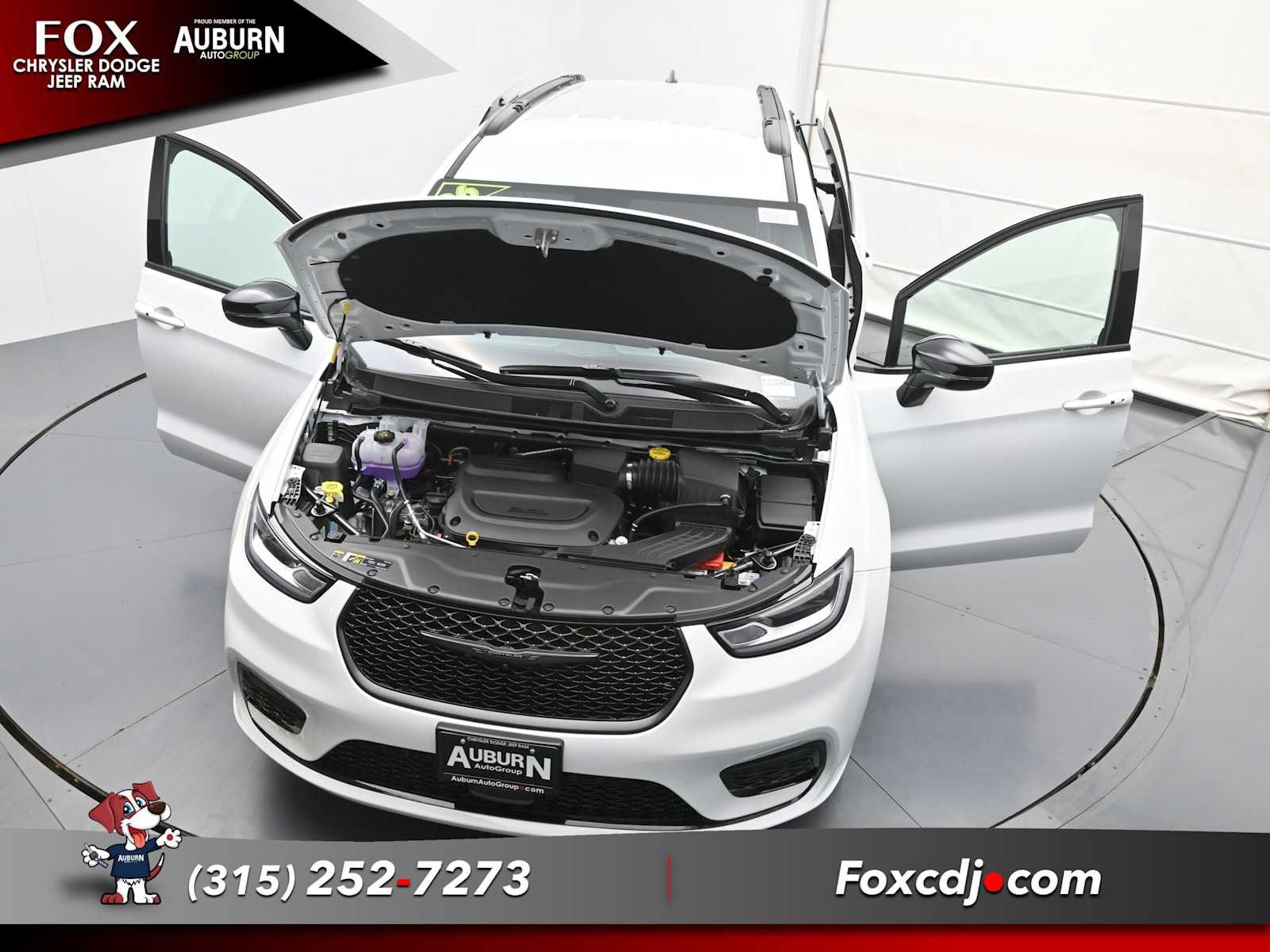New 2026 Chrysler Pacifica Select w/ S Appearance Package image 32