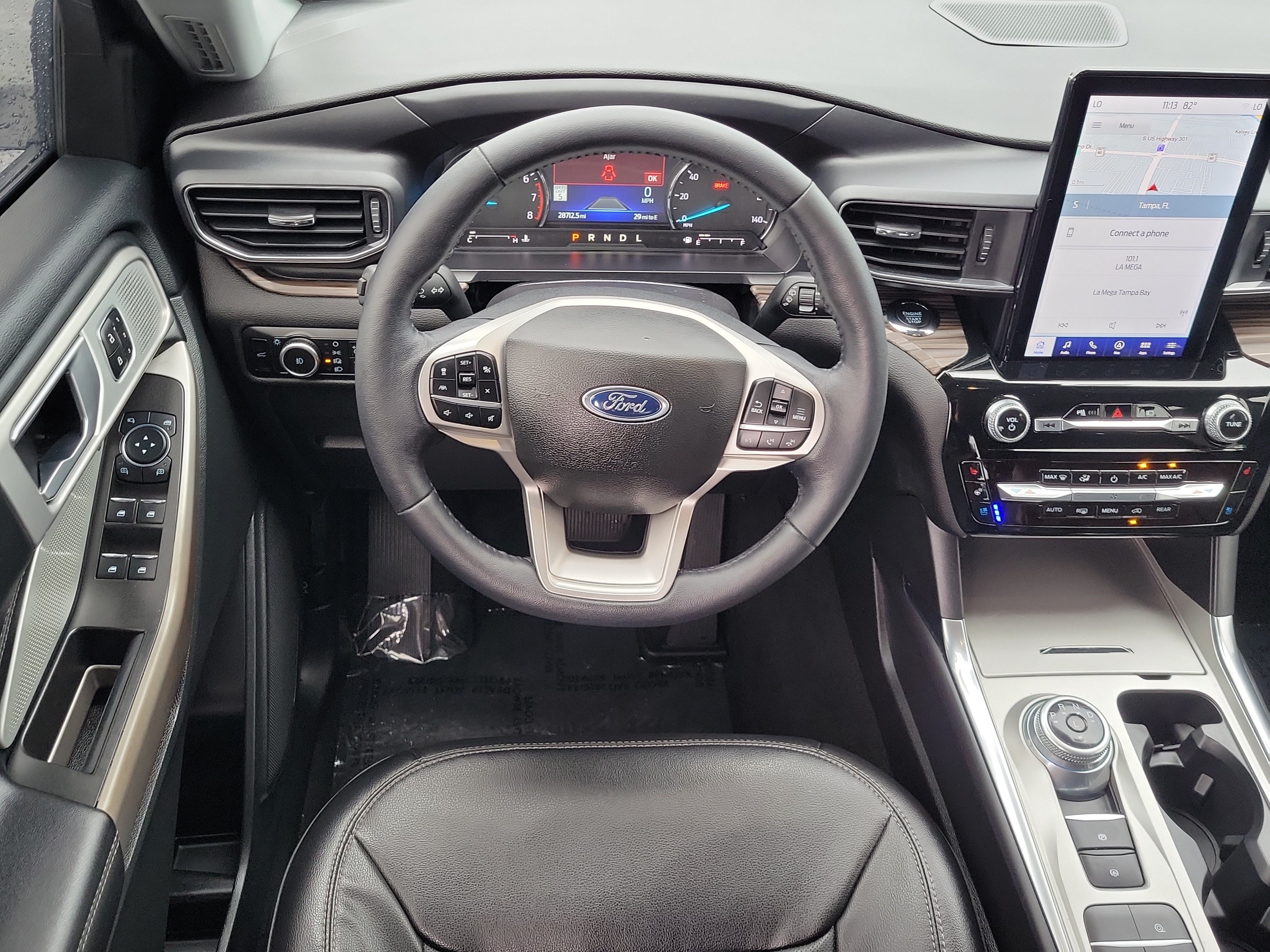 Certified 2023 Ford Explorer Limited w/ Limited Technology Package RWD image 19