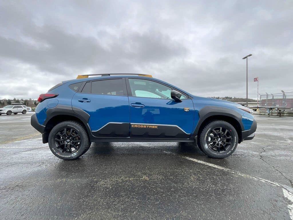 Certified 2025 Subaru Crosstrek 2.5i Wilderness w/ Crosstrek Mirror Package AWD/4WD image 9