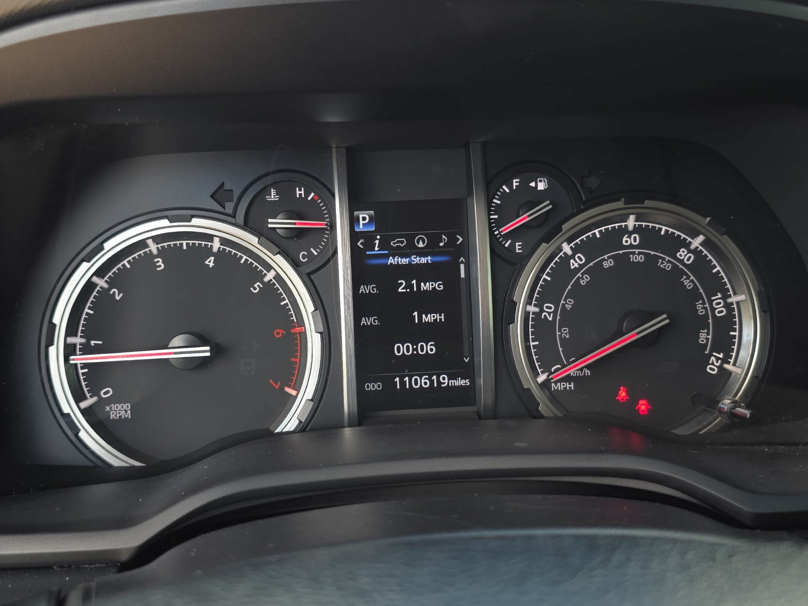 Used 2020 Toyota 4Runner Venture w/ Moonroof Package AWD/4WD image 16