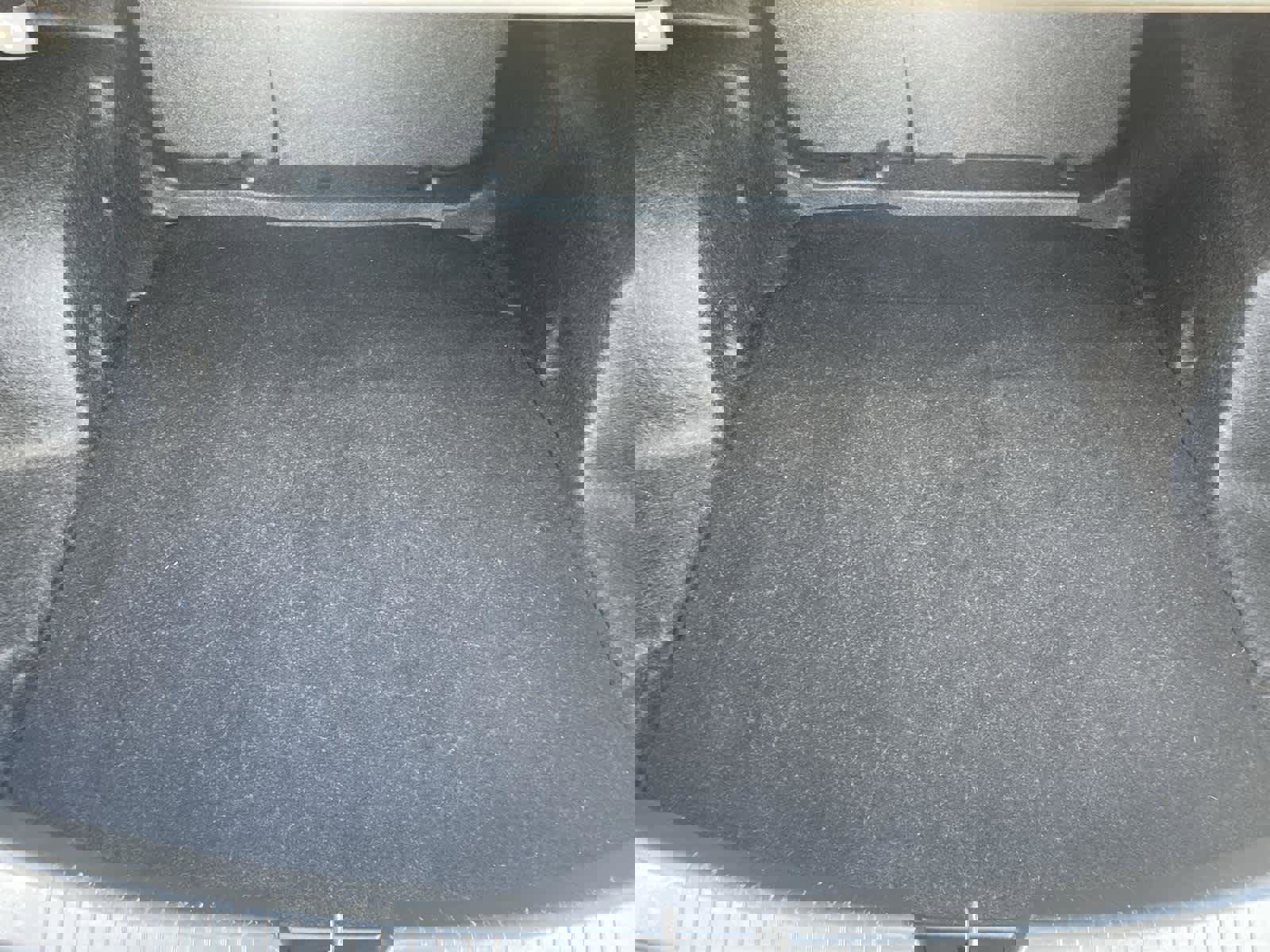 Used 2023 Chevrolet Malibu LT image 15