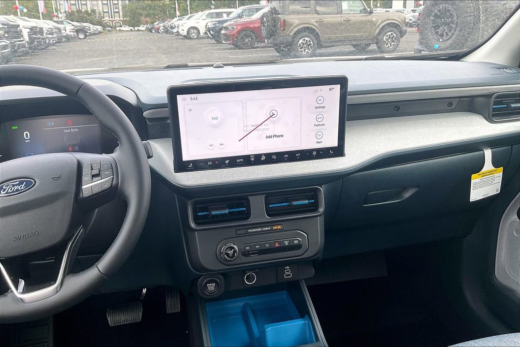 New 2025 Ford Maverick XLT w/ XLT Luxury Package image 7