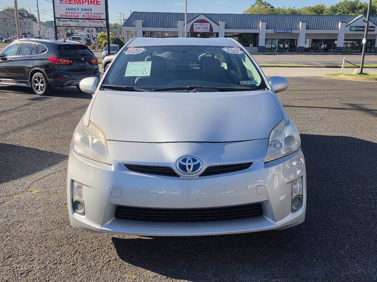 Used 2010 Toyota Prius Four FWD image 3