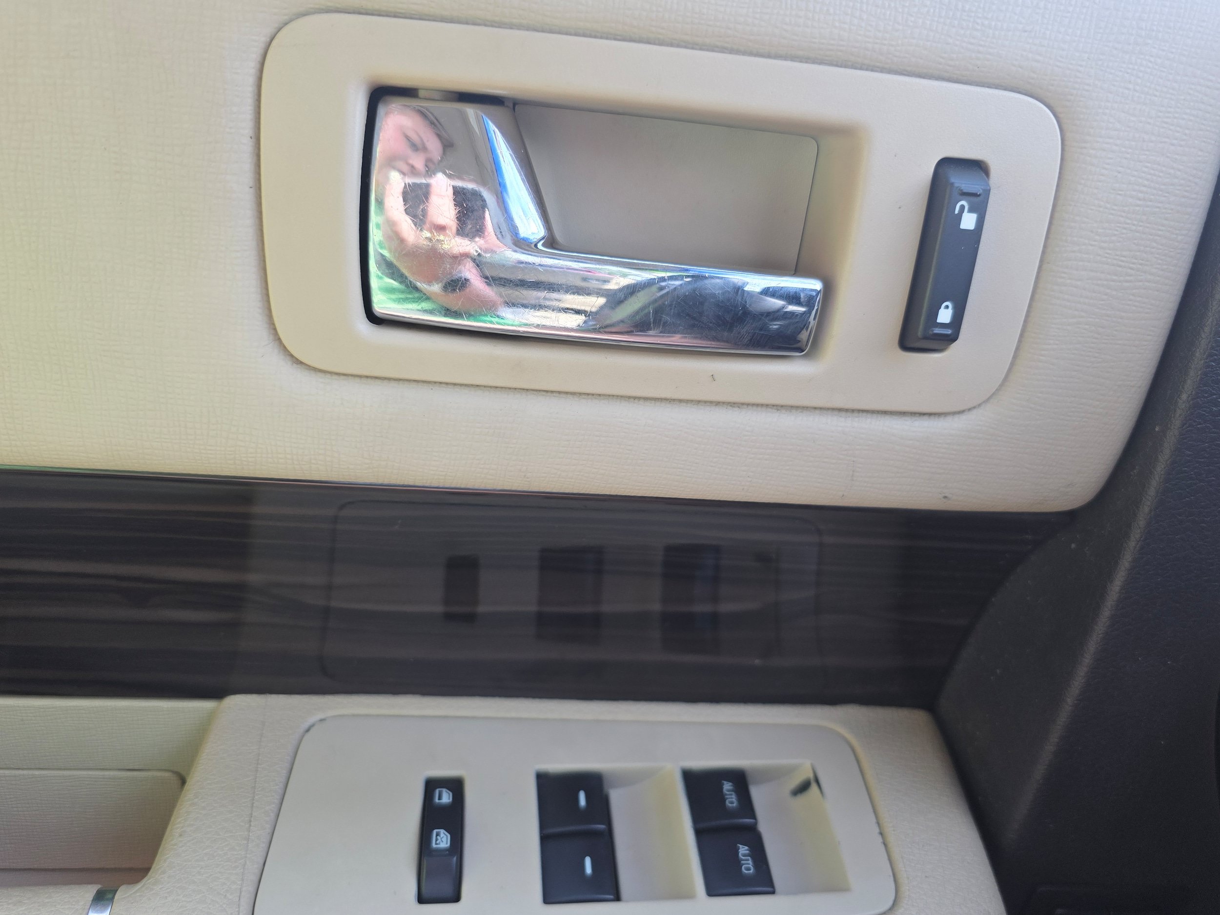 Used 2017 Ford Flex SEL w/ Equipment Group 202A FWD image 16