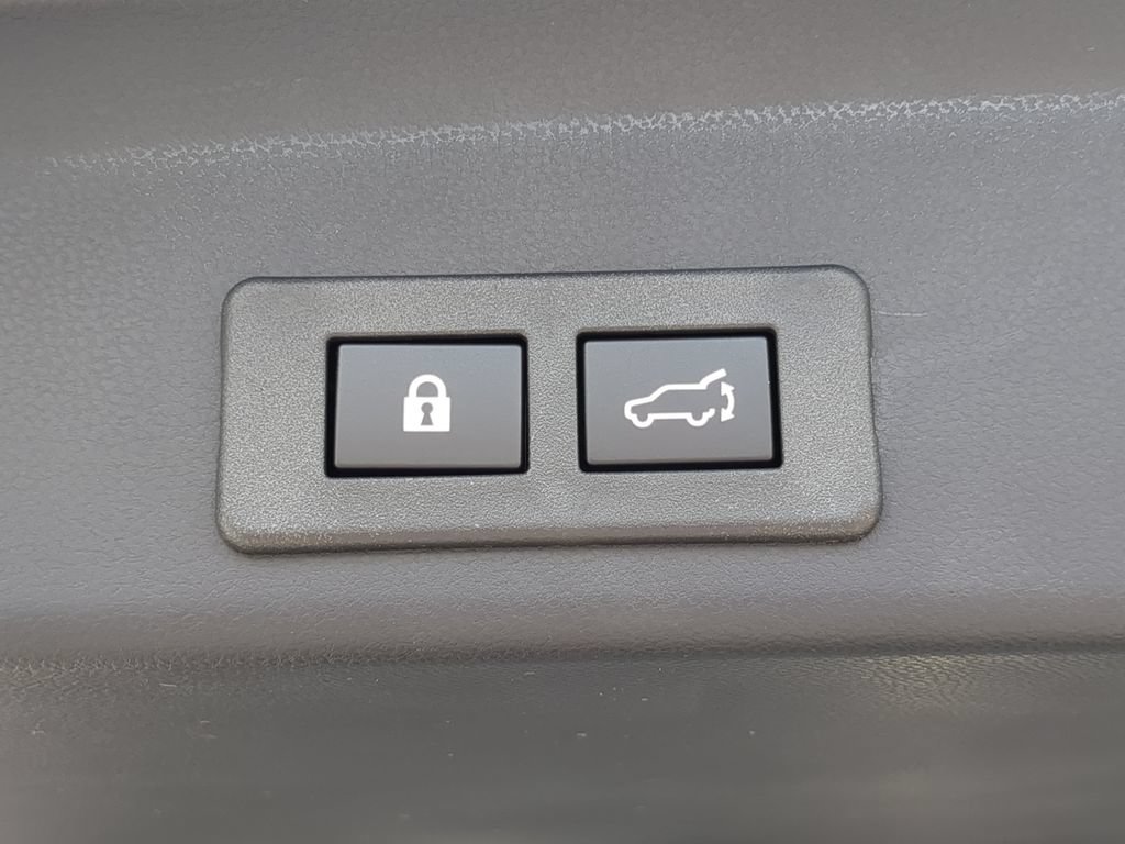 New 2026 Subaru Ascent Touring AWD/4WD image 10