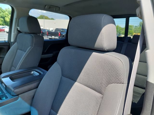 Used 2015 Chevrolet Silverado 2500 LT w/ LT Fleet Convenience Package AWD/4WD image 17
