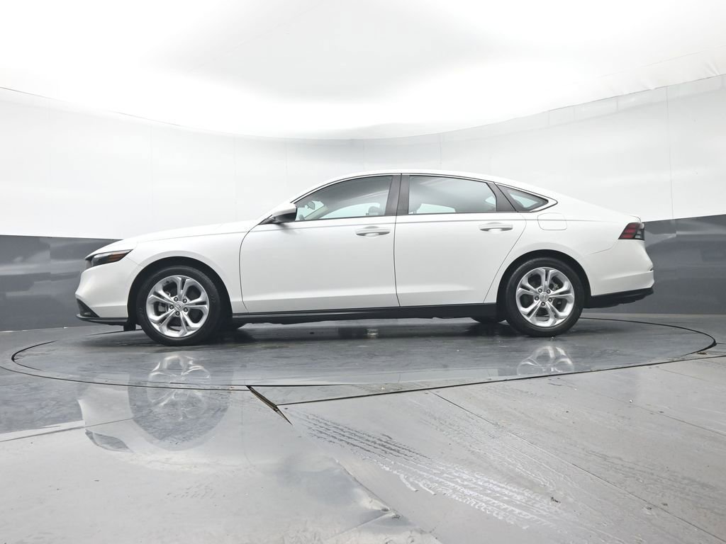 Used 2023 Honda Accord LX image 25