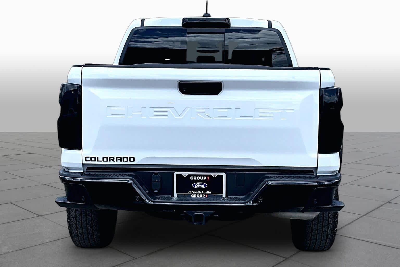 Used 2024 Chevrolet Colorado Trail Boss w/ Advanced Trailering Package AWD/4WD image 5