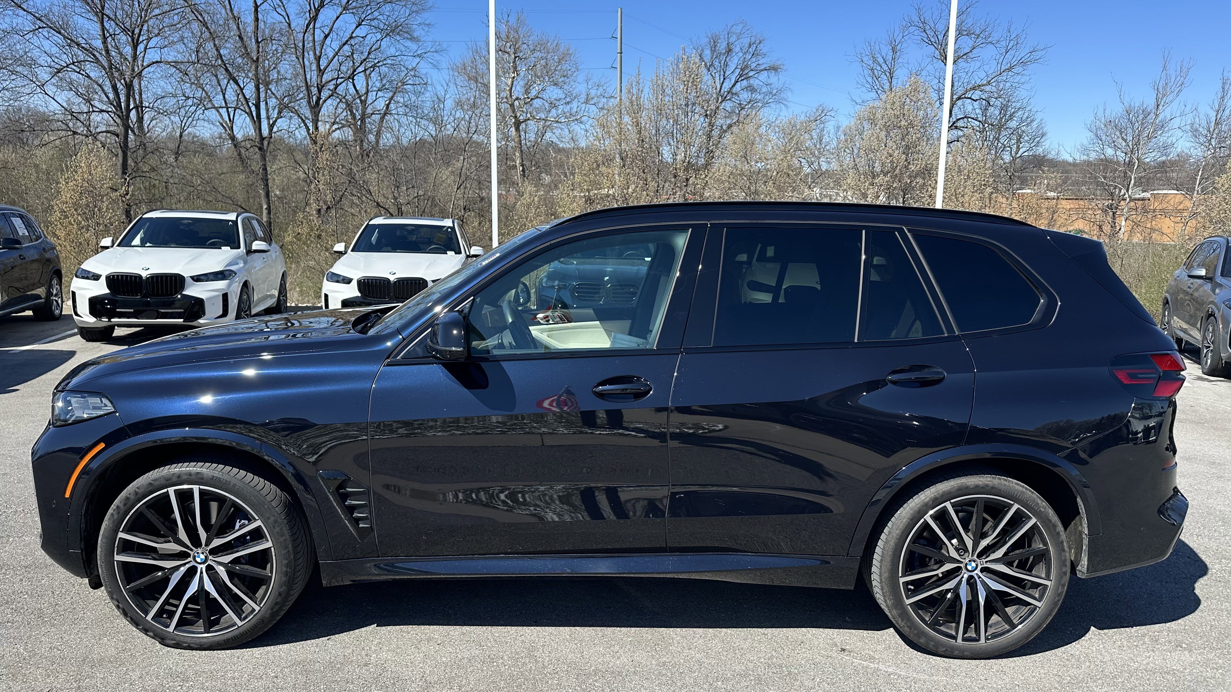 Used 2024 BMW X5 M60i image 7