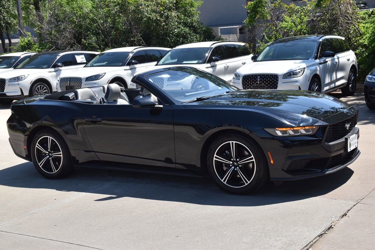 Used 2024 Ford Mustang Premium RWD image 6
