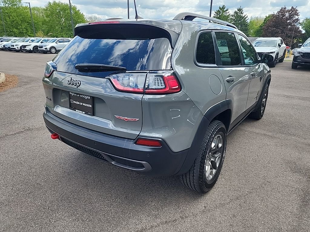 Used 2019 Jeep Cherokee Trailhawk w/ Cold Weather Group AWD/4WD image 4
