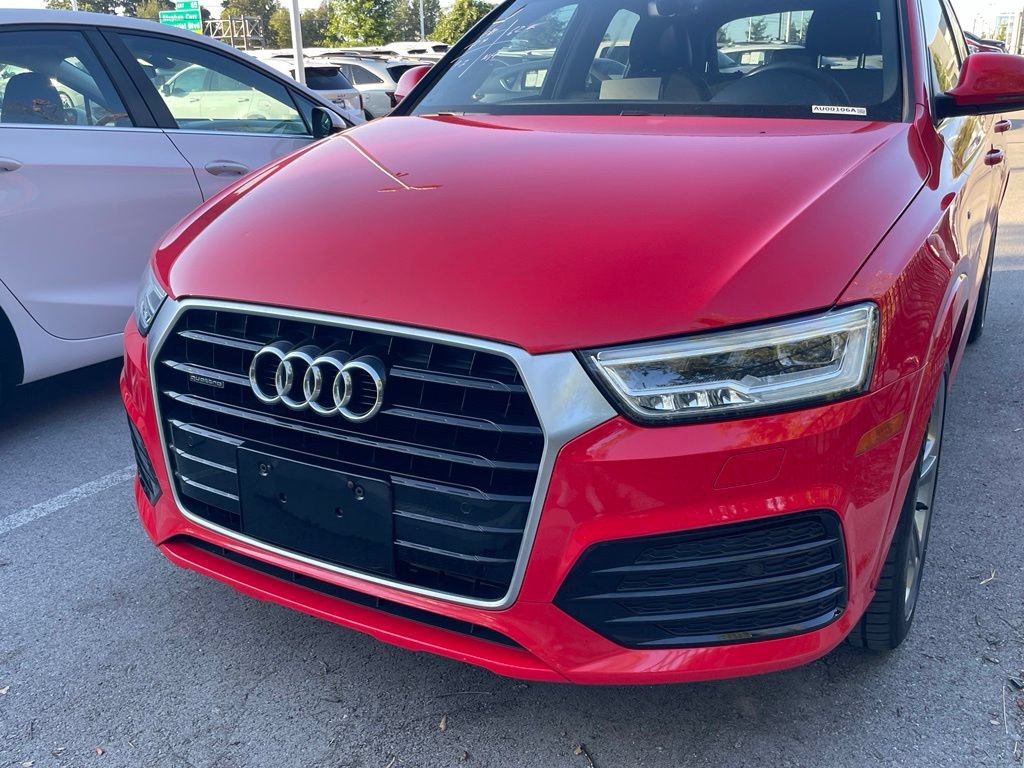 Used 2018 Audi Q3 2.0T Premium Plus w/ Premium Plus Package AWD/4WD image 3