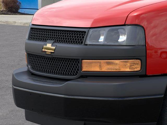 New 2025 Chevrolet Express 2500 w/ Driver Convenience Package image 37