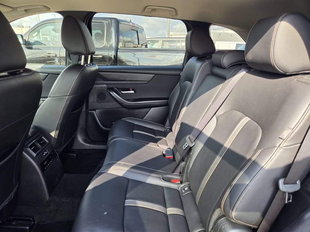 Used 2025 MAZDA CX-90 3.3 Turbo w/ Select Package AWD/4WD image 28