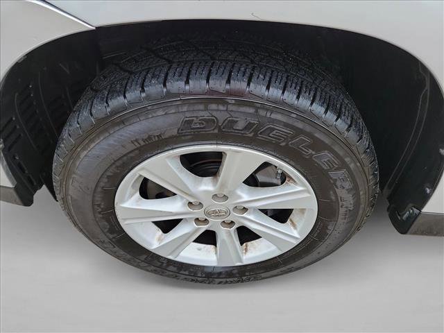 Used 2012 Toyota Highlander 4WD w/ Tech Pkg image 9