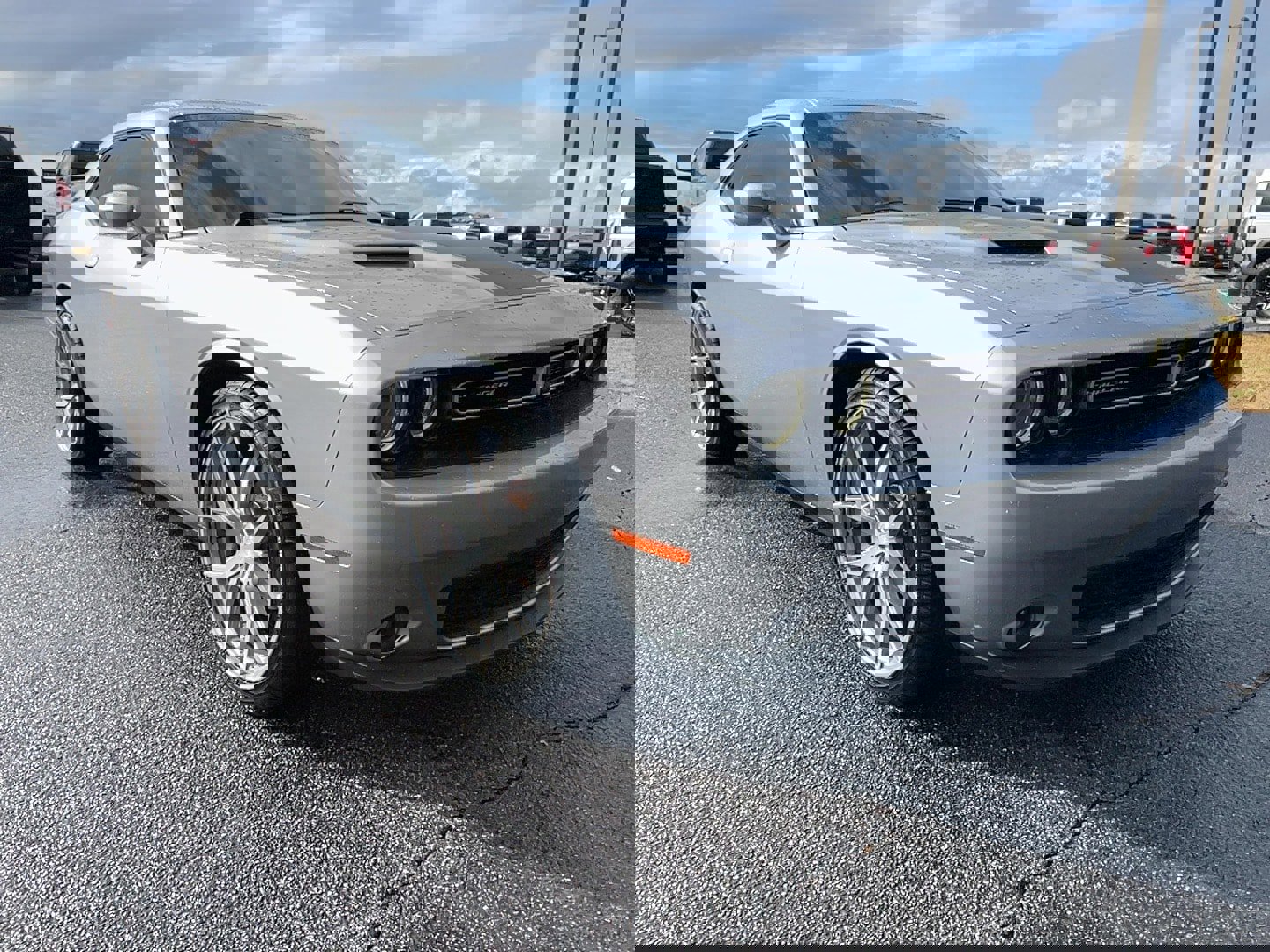 Used 2015 Dodge Challenger SXT Plus w/ Sound Group II image 3