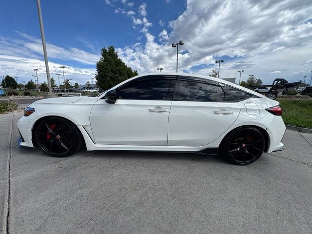 Used 2024 Honda Civic Type R image 4