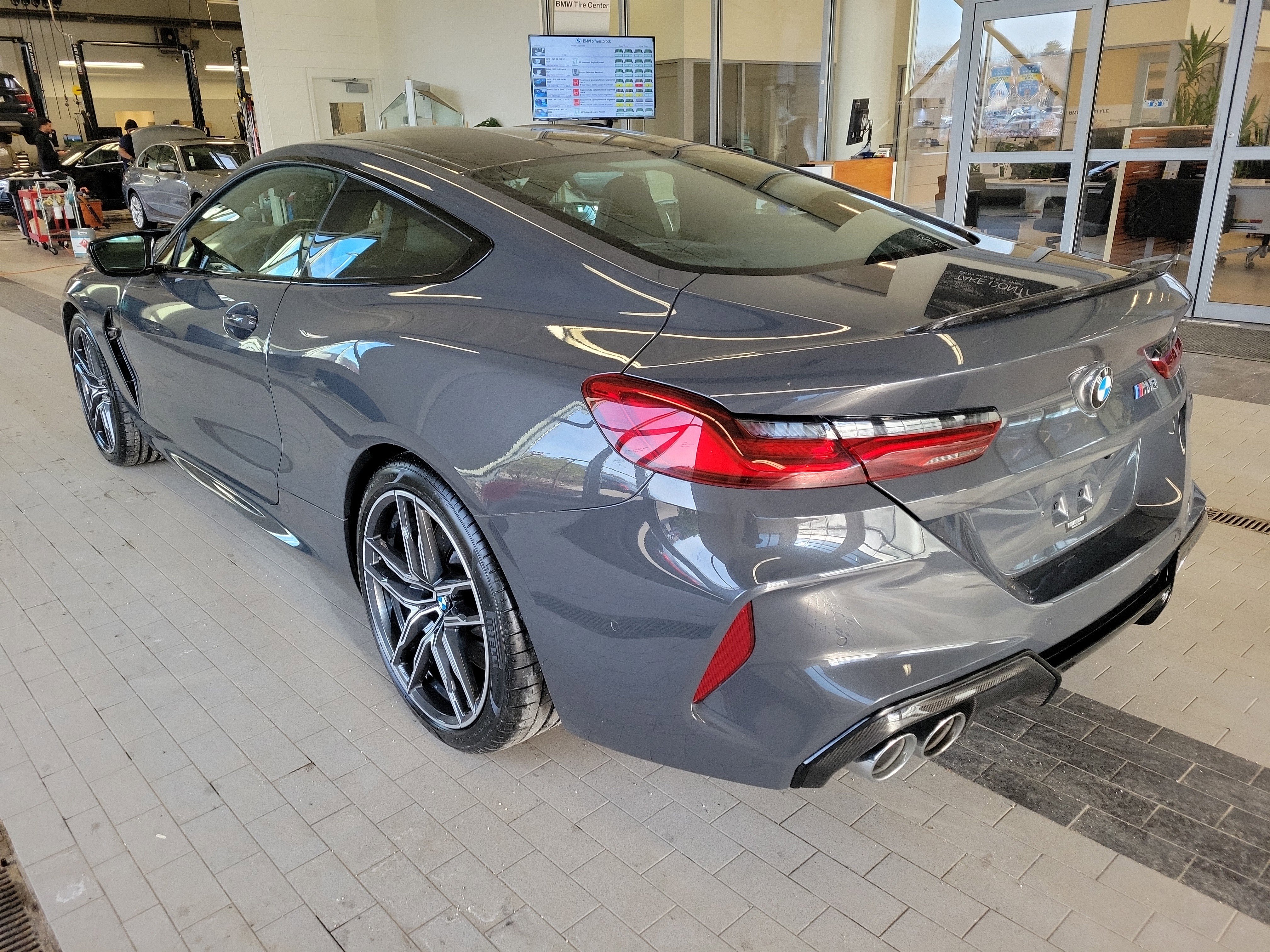 Used 2020 BMW M8 Coupe w/ M Carbon Exterior Package image 7