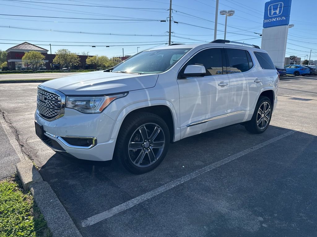 Used 2019 GMC Acadia Denali w/ Technology Package image 3