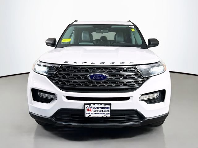 Used 2021 Ford Explorer XLT w/ Equipment Group 202A image 11