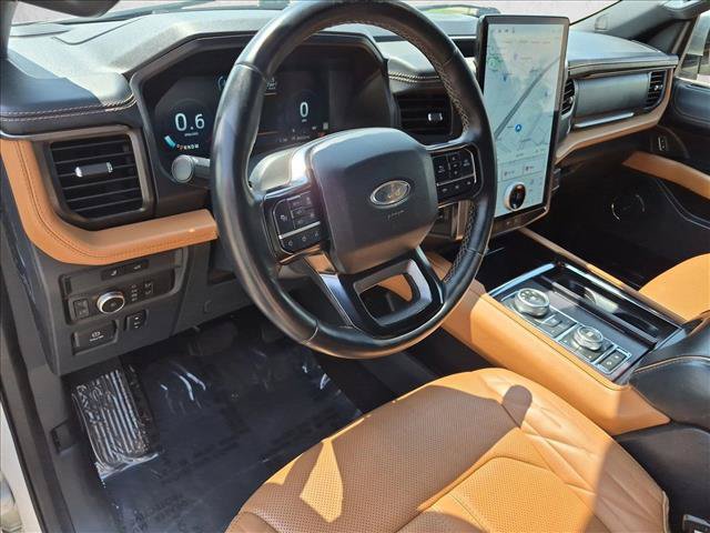 Used 2022 Ford Expedition Max Platinum AWD/4WD image 10