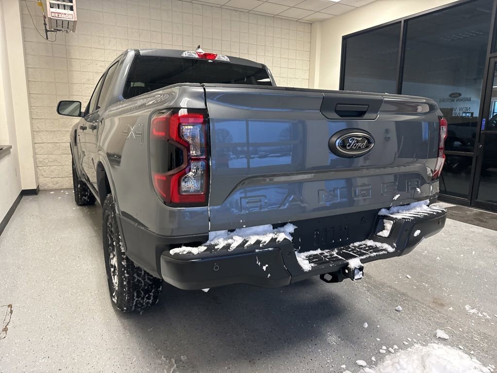 New 2026 Ford Ranger XLT w/ Black Appearance Package image 16