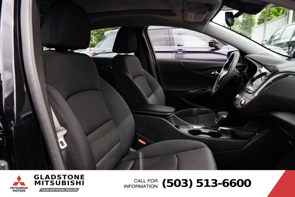 Used 2024 Chevrolet Malibu LT FWD image 25