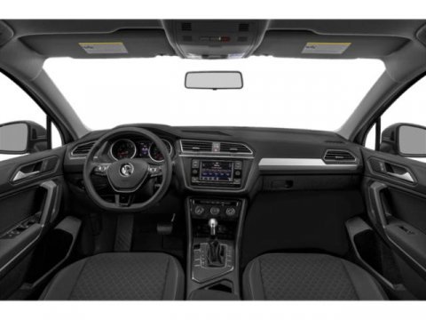 Used 2021 Volkswagen Tiguan S image 11