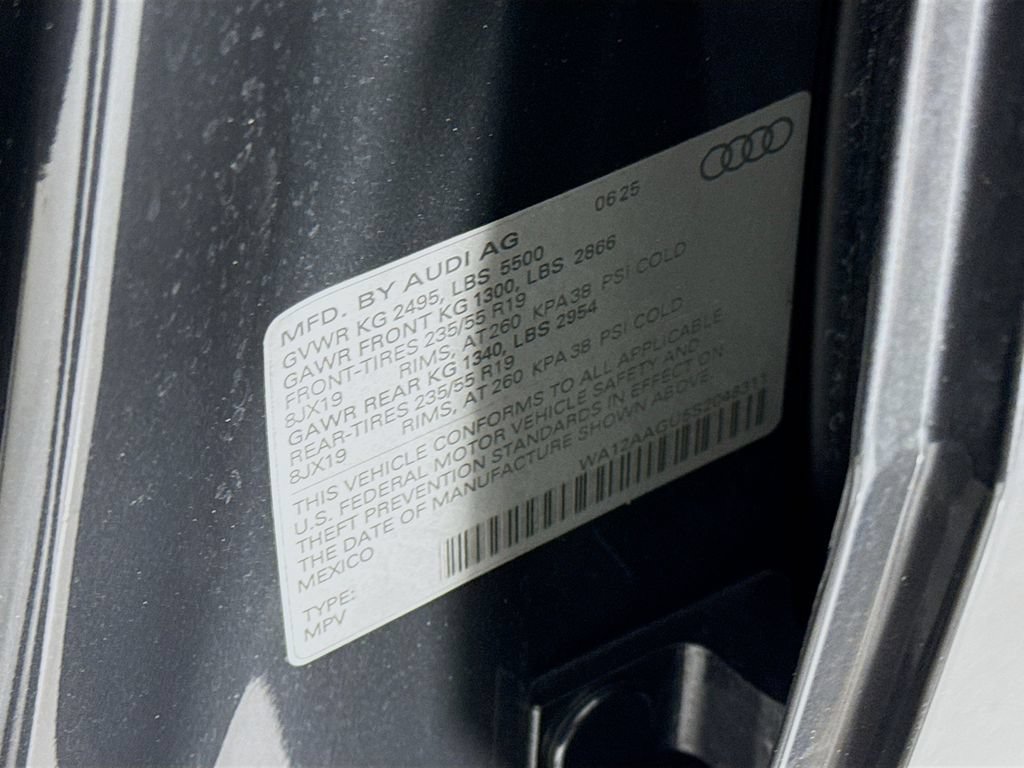 Certified 2025 Audi Q5 Premium Plus w/ Premium Plus AWD/4WD image 36