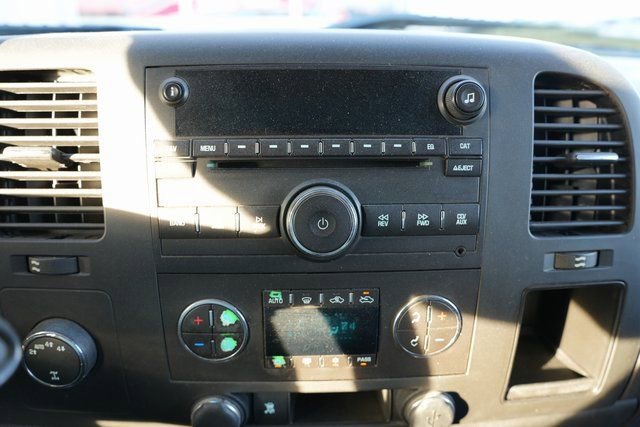 Used 2011 GMC Sierra 1500 SLE w/ Power Tech Package image 21