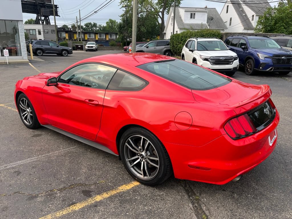 Used 2017 Ford Mustang Coupe RWD image 6