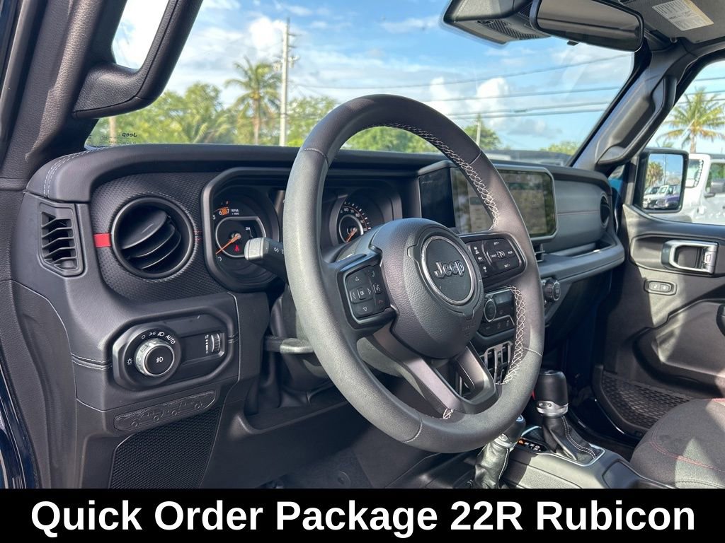 Used 2025 Jeep Wrangler Unlimited Rubicon AWD/4WD image 11