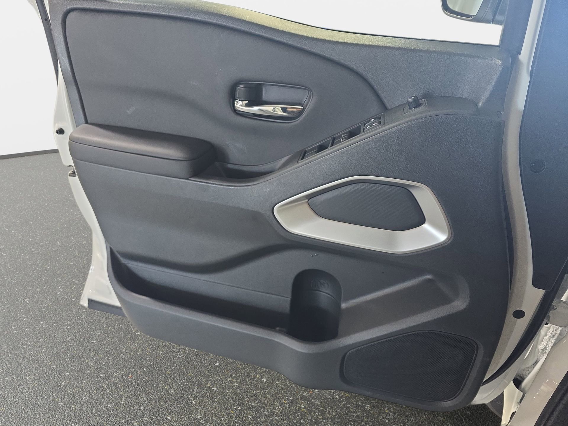 New 2026 Nissan Frontier SV w/ Tow Package image 26