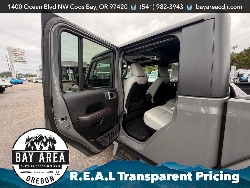 Used 2020 Jeep Gladiator Mojave AWD/4WD image 19