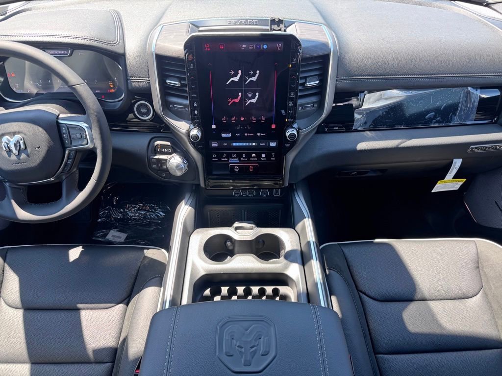 New 2026 RAM 1500 Laramie AWD/4WD image 12