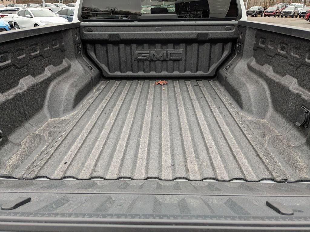 New 2026 GMC Canyon AT4 w/ LPO, Off Road Lift Package image 7